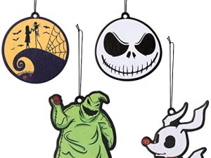 AccontOche 4Pcs Nightmare Sally Theme Car Air Freshener Hanging Fragrance Chips Zombie Bride Ghost Rearview Mirror Pendant Essential Oil Diffuser Hanging Scent Car Accessories Decor