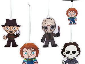 4Pcs Classic Horror Characters Car Air Fresheners Incense Chips Scented Ornament Car Rearview Mirror Pendant 4 Styles and Scents Of Scary Movies Figure Hanging Ornament Vent Decoration Aromatic Accessories for Car Home Party Horror Movie Lovers Themed Or Birthday Party